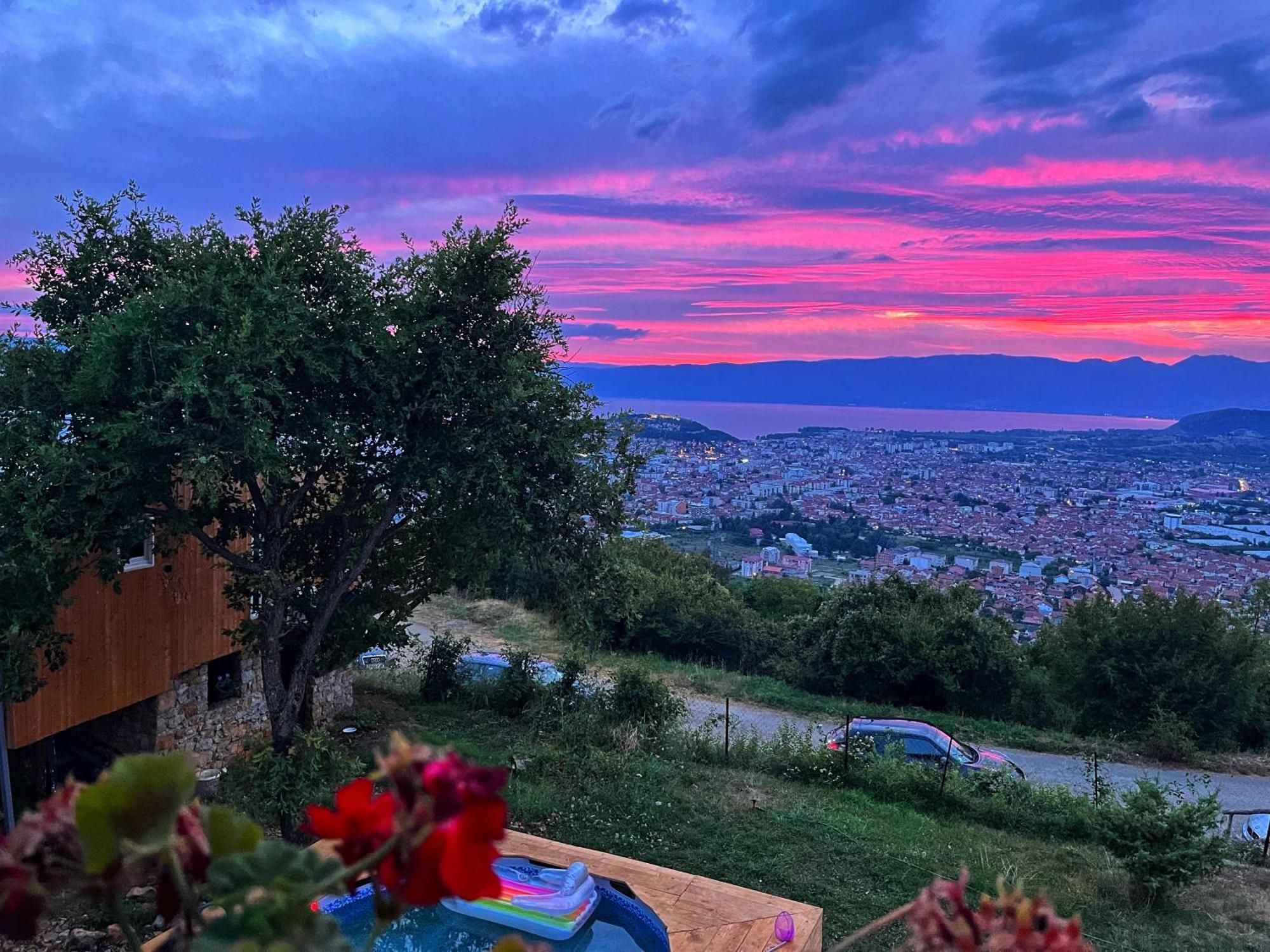 Villa & Apartments Cityview Ohrid Bagian luar foto