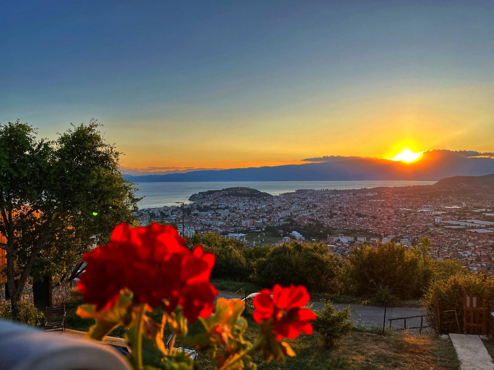 Villa & Apartments Cityview Ohrid Bagian luar foto